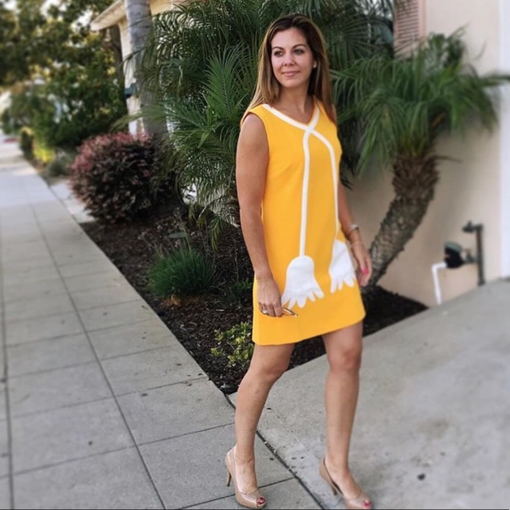 Victoria Beckham yellow dress w white tulip Sz M - Picture 2 of 5